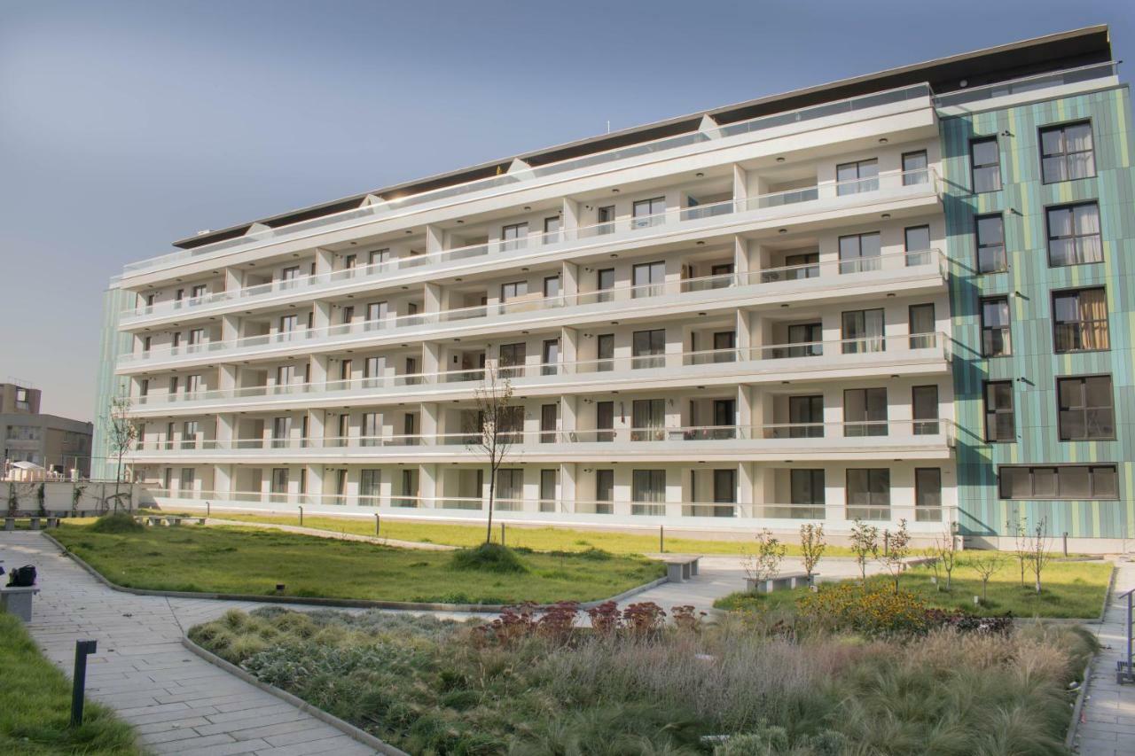 Ares Apartment 3*