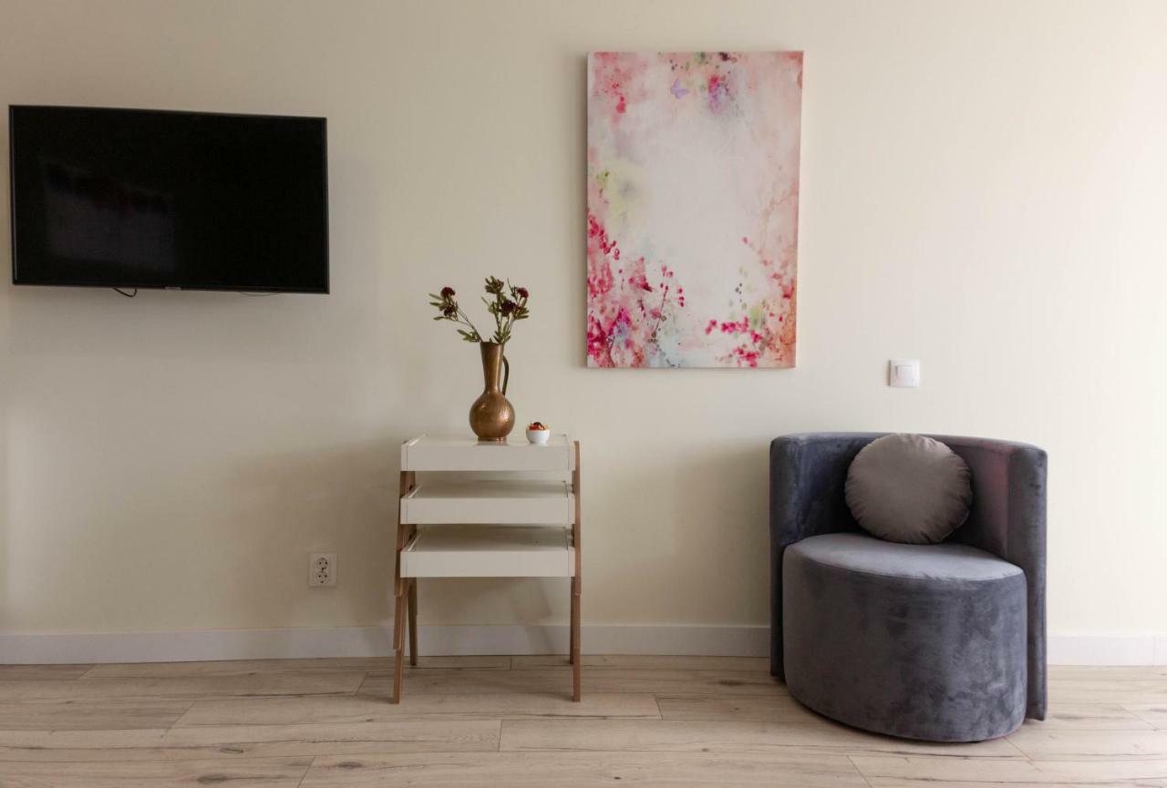 Apartment Ares 3*