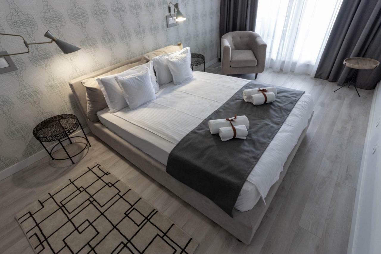 Apartment Ares