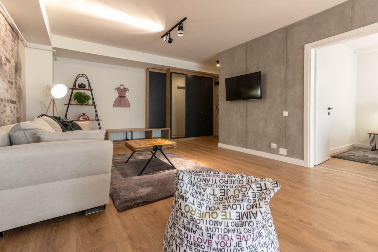 Apartment Ares
