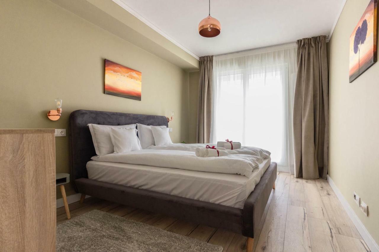 Apartment Ares