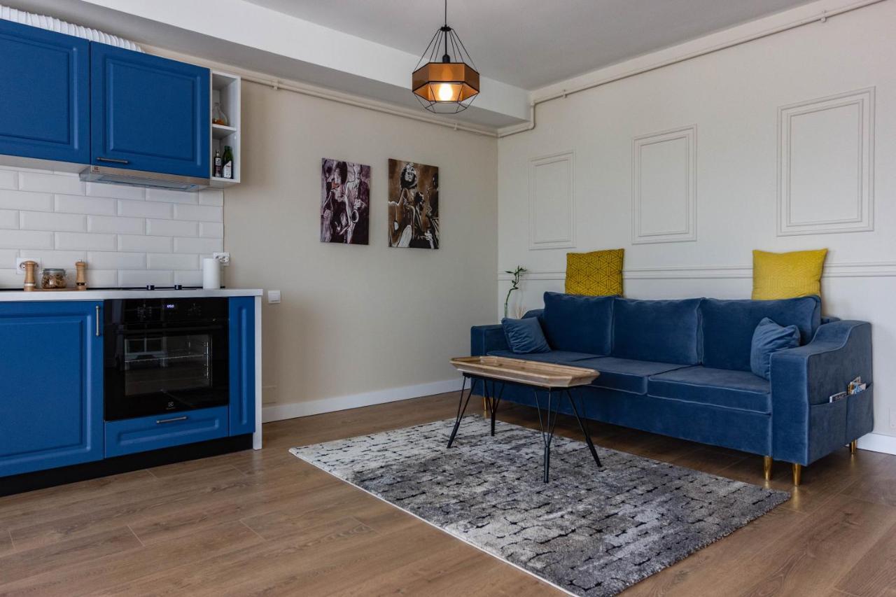 Ares Apartment 3*